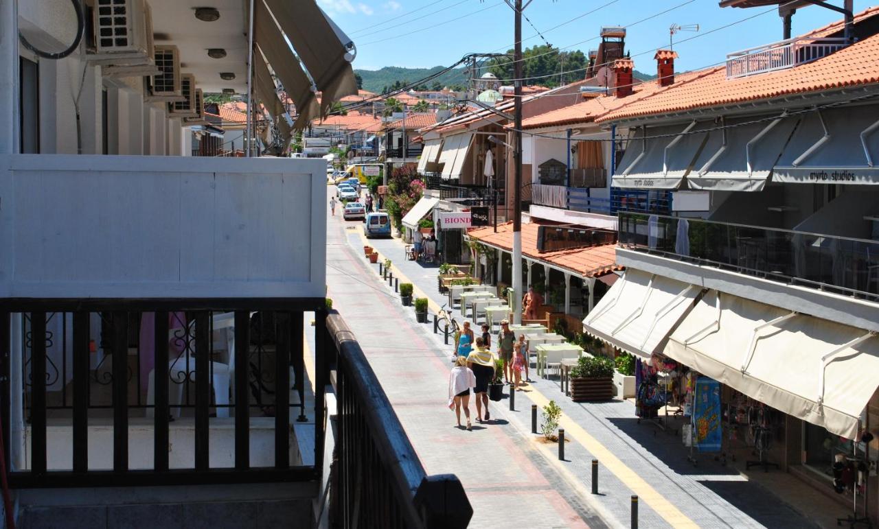 Eleni'S Sea View Adults Only Apartment Pefkochori Luaran gambar