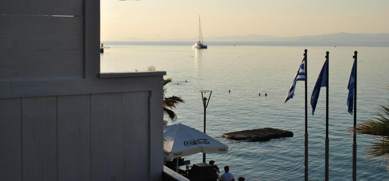 Eleni'S Sea View Adults Only Apartment Pefkochori Luaran gambar
